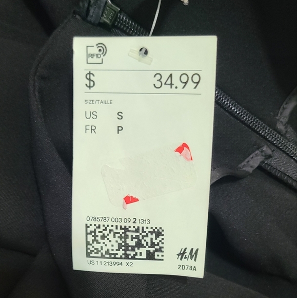 NWT H&M Womens Dress Black Sleeveless Buttons Fitted Tailored sz small - Picture 4 of 5